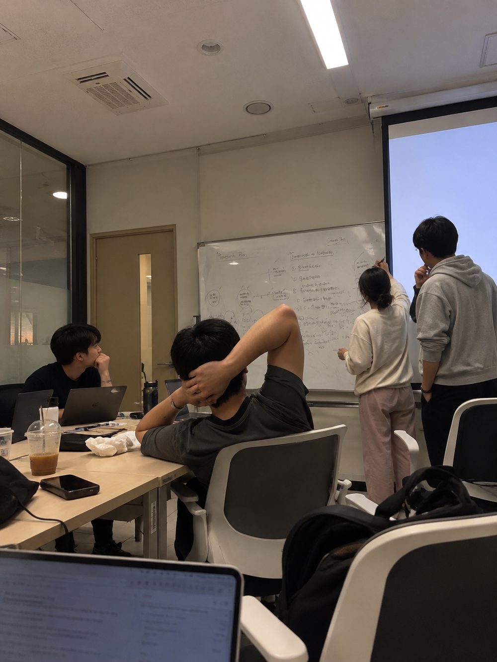 면접을 준비하는 구직자